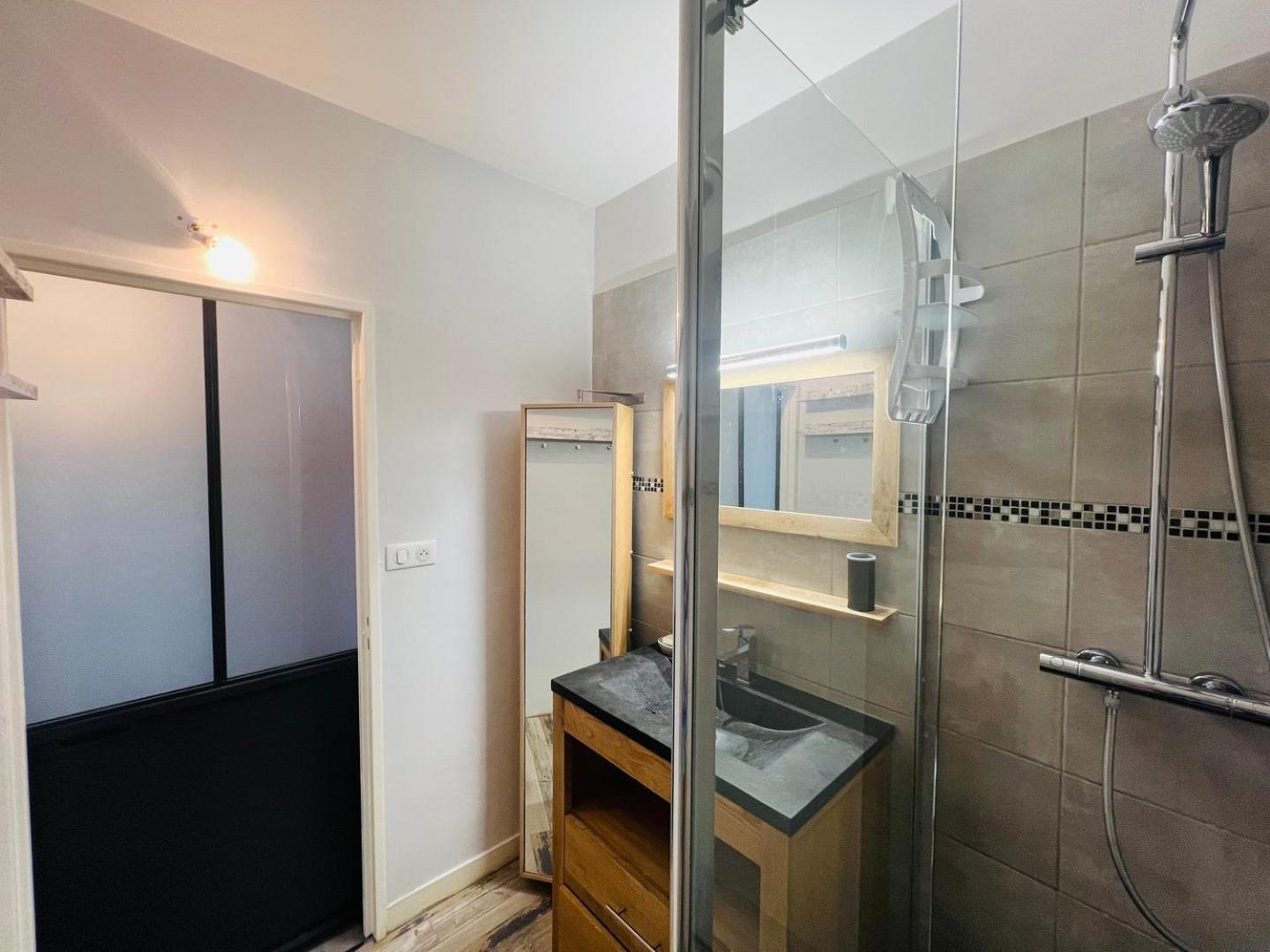 Le Retro - Splendide Appartement Puvatya Dış mekan fotoğraf
