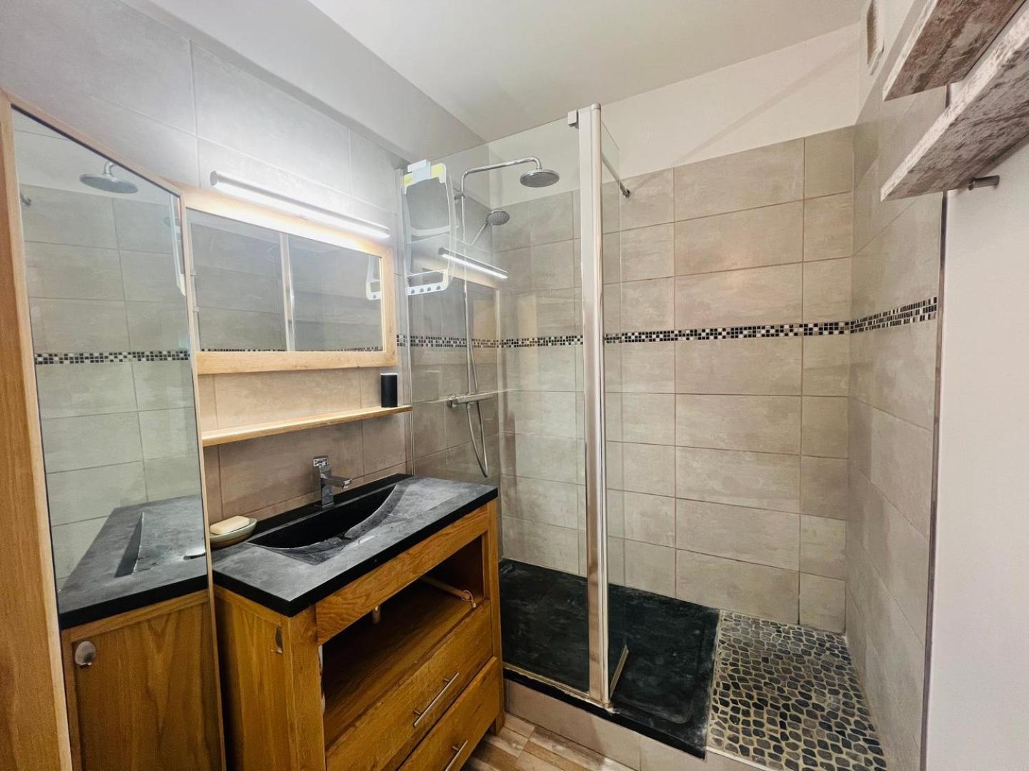 Le Retro - Splendide Appartement Puvatya Dış mekan fotoğraf