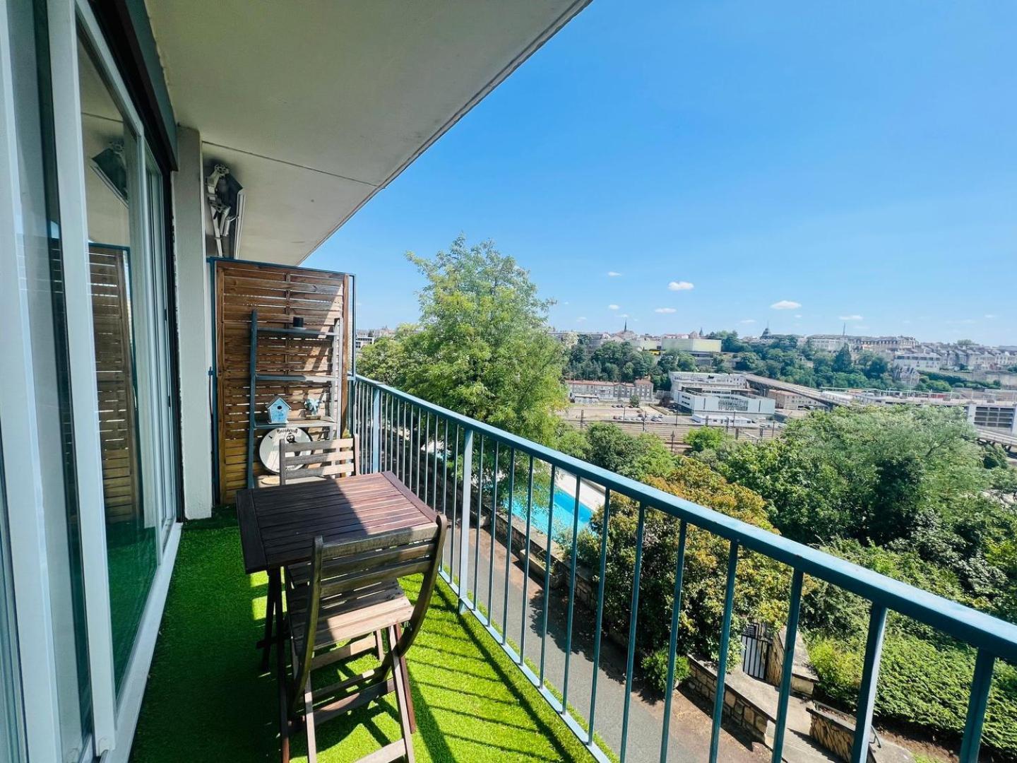 Le Retro - Splendide Appartement Puvatya Dış mekan fotoğraf